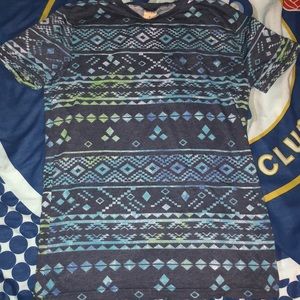 Medium Hollister T-Shirt   GOOD Condition